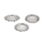 A set of three late 19th/early 20th century French 950 standard silver footed dishes, Paris circa 19