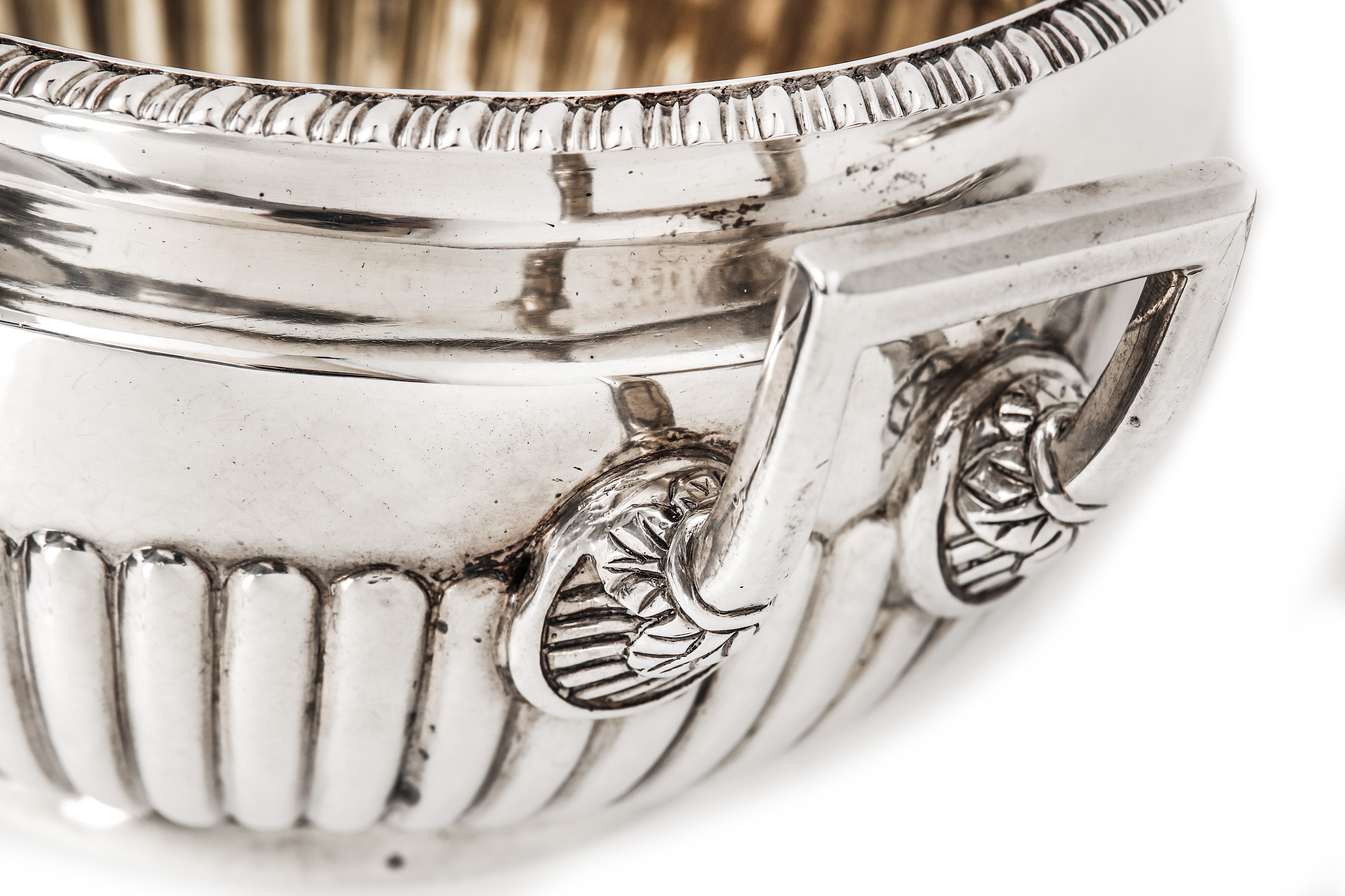 A George III sterling silver sugar bowl and milk jug, London 1812 by William Bateman II - Image 3 of 6