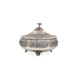 A 20th century Greek sterling silver covered bowl, stamped 925 and ПA in a shield