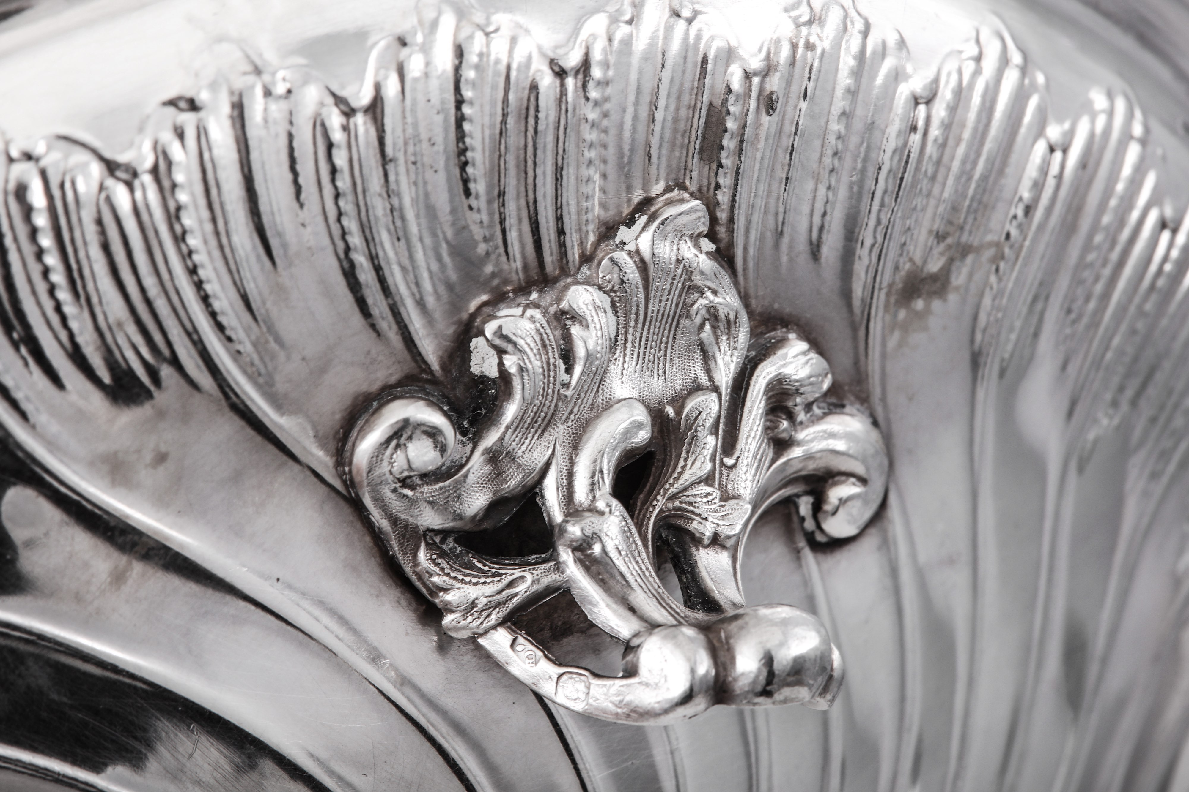 A set of three late 19th/early 20th century French 950 standard silver footed dishes, Paris circa 19 - Image 4 of 4