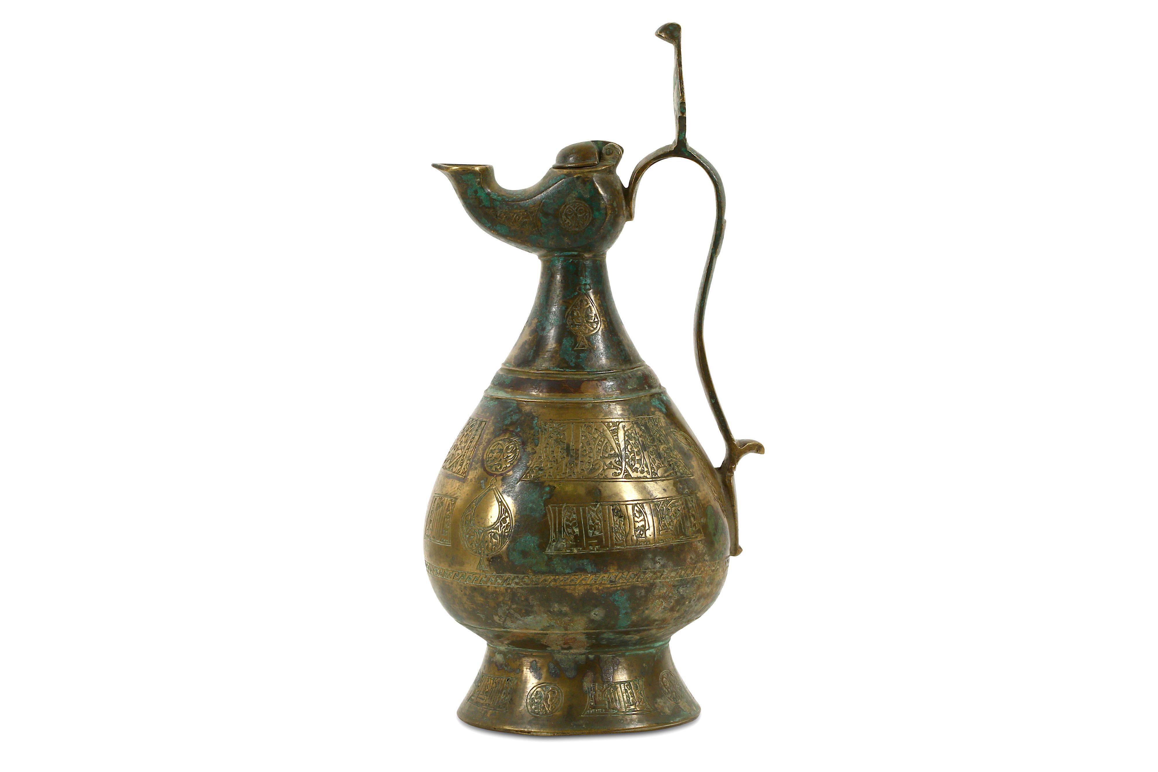 A KHORASSANI BRASS EWER - Image 4 of 8