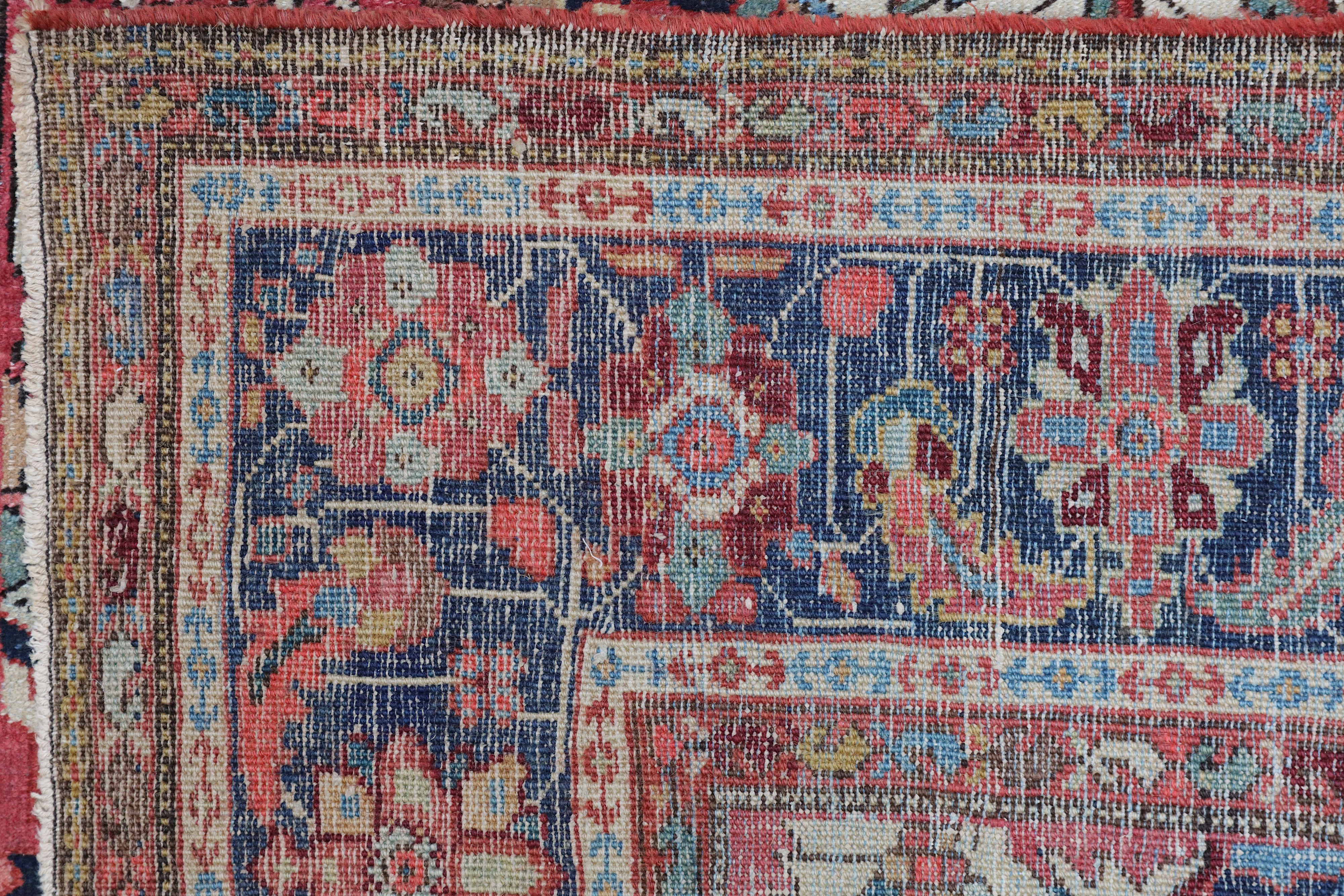 AN ANTIQUE SAROUK-FERAGHAN RUG, WEST PERSIA - Image 7 of 7