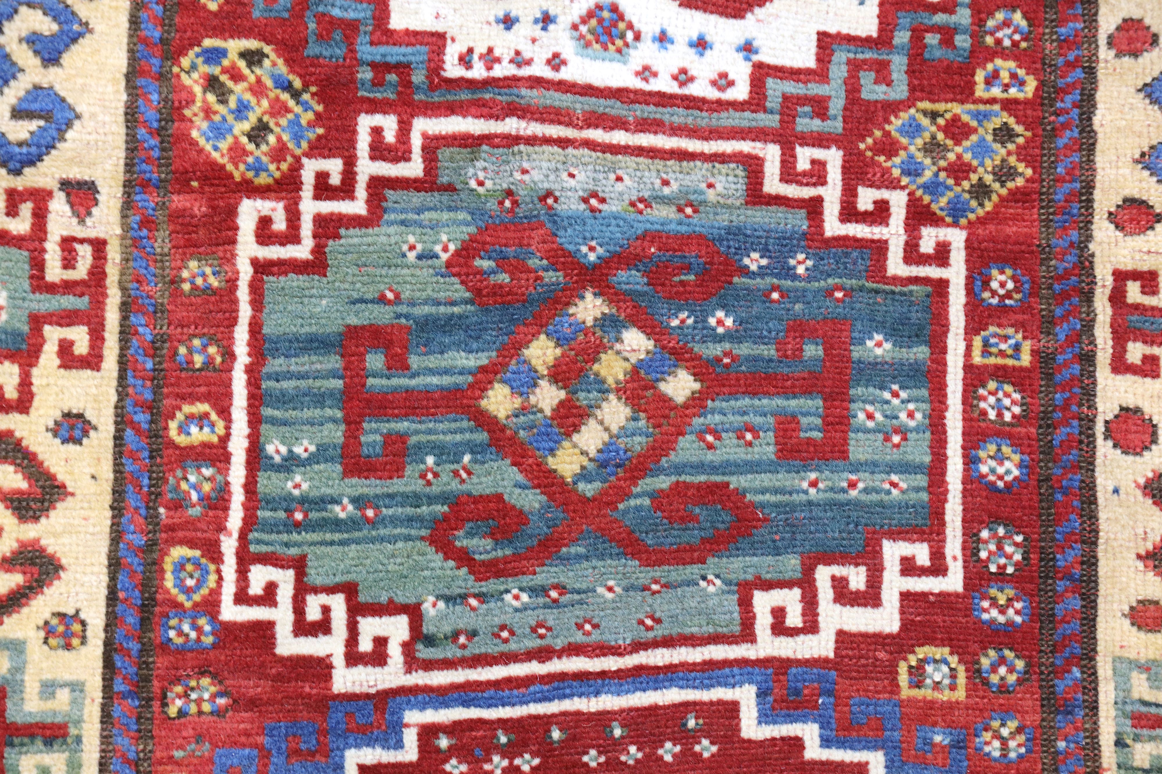 AN ANTIQUE KAZAK RUG, SOUTH CAUCASUS - Image 3 of 7