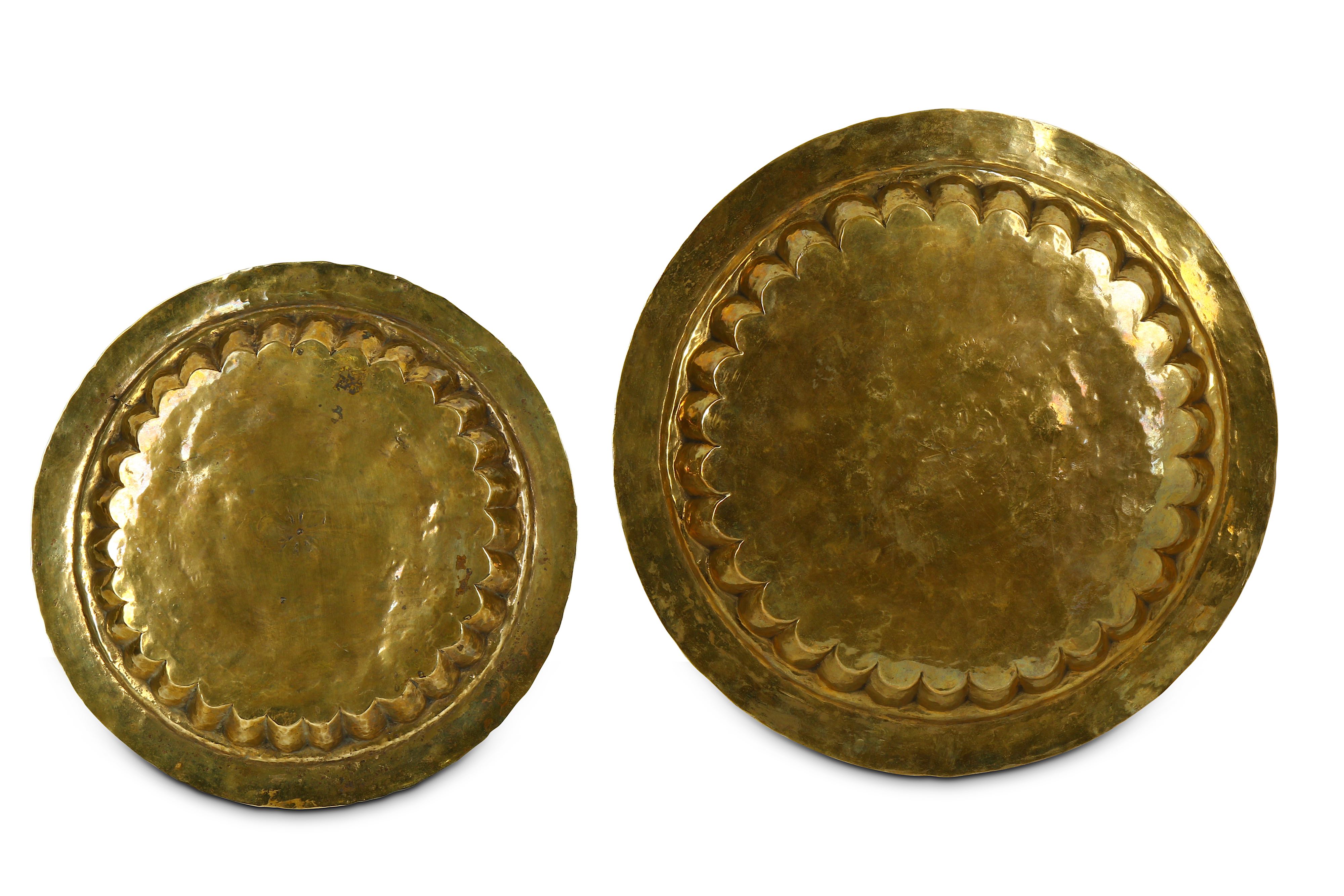 TWO SMALL COPPER-INLAID BRASS DISHES - Image 5 of 5