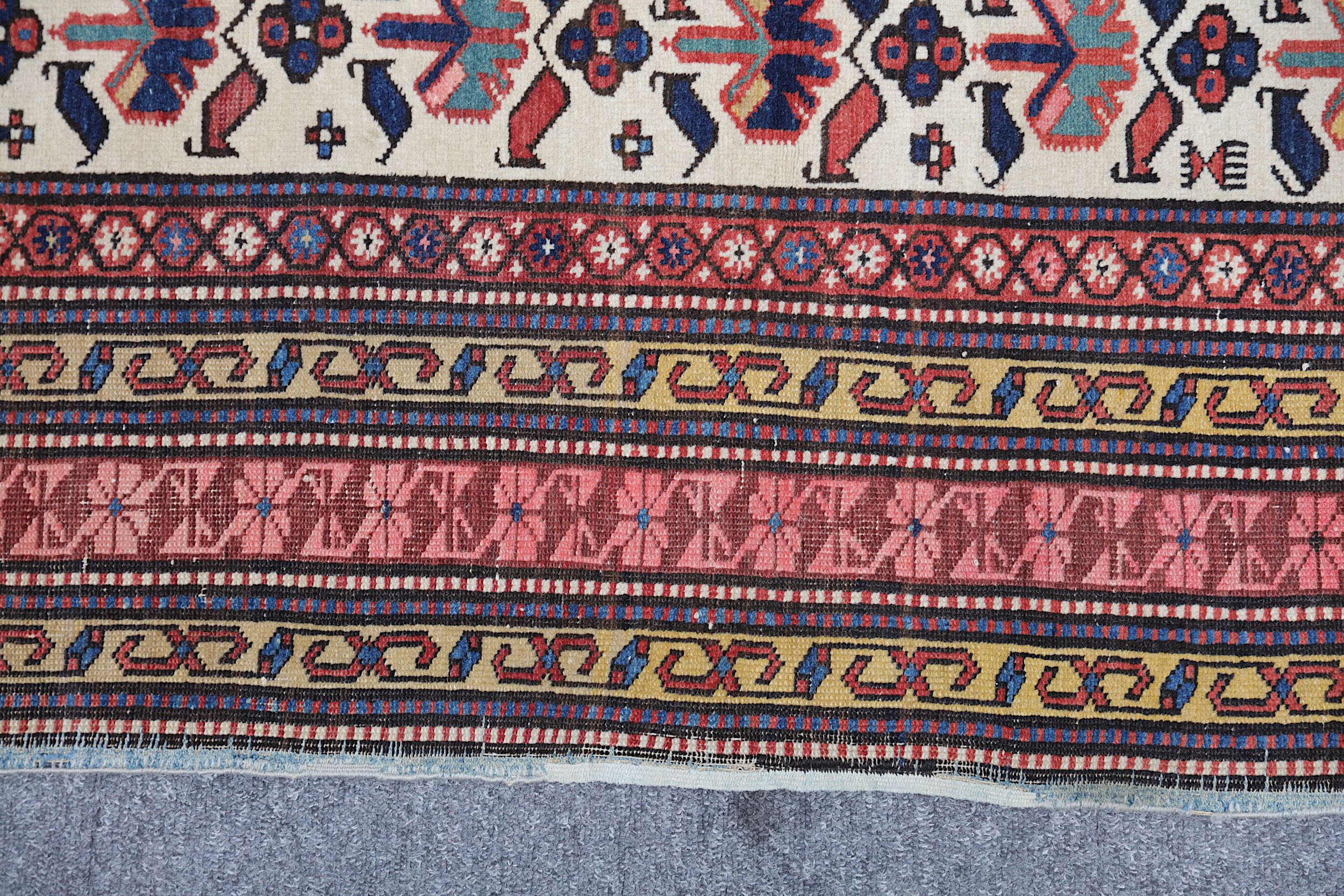 AN ANTIQUE KUBA RUG, EAST CAUCASUS - Image 3 of 6