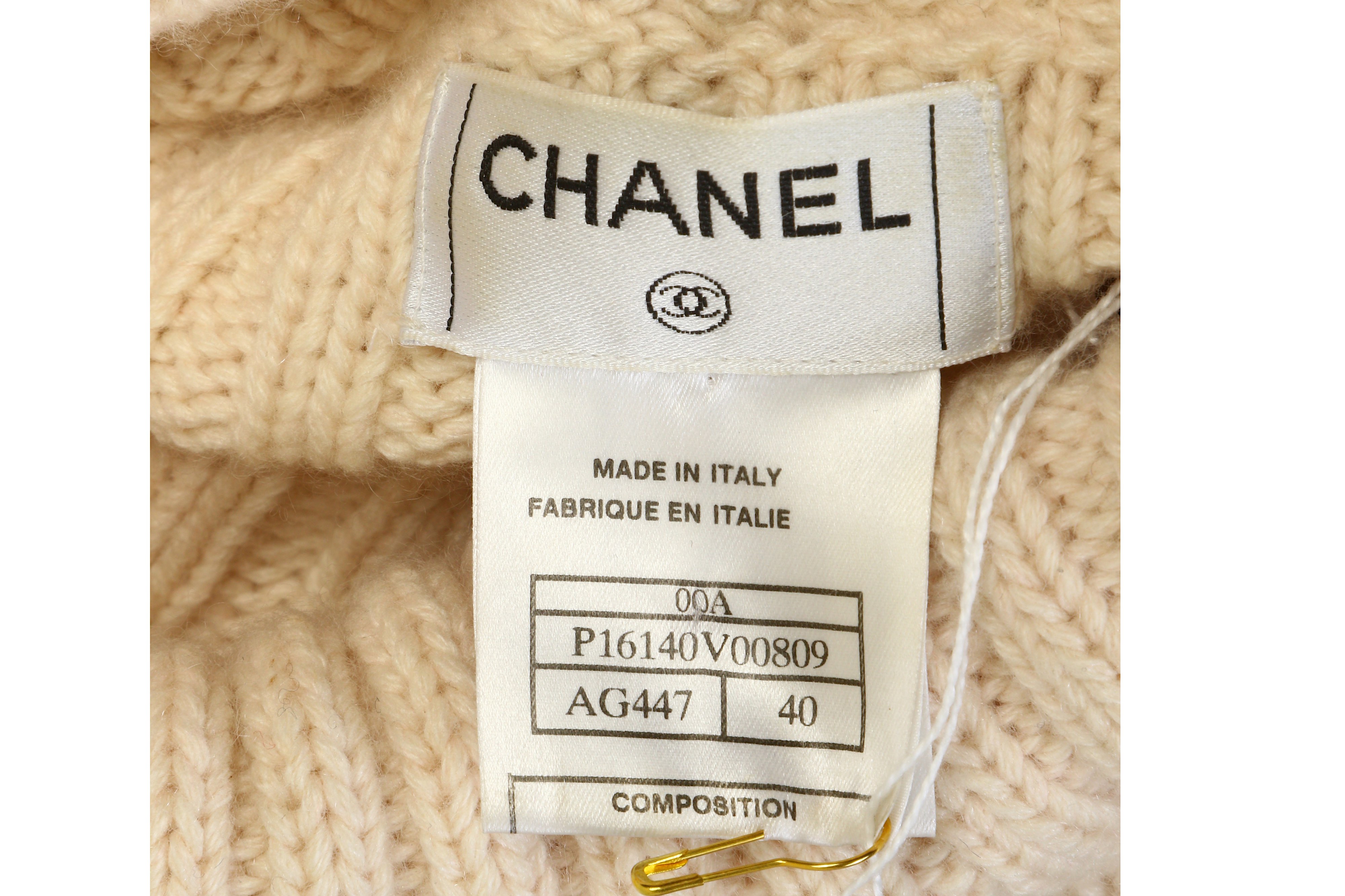 Chanel Embellished Cashmere Roll Neck Jumper - Image 5 of 6