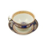 *A CHINESE EXPORT PORCELAIN TEA CUP AND SAUCER