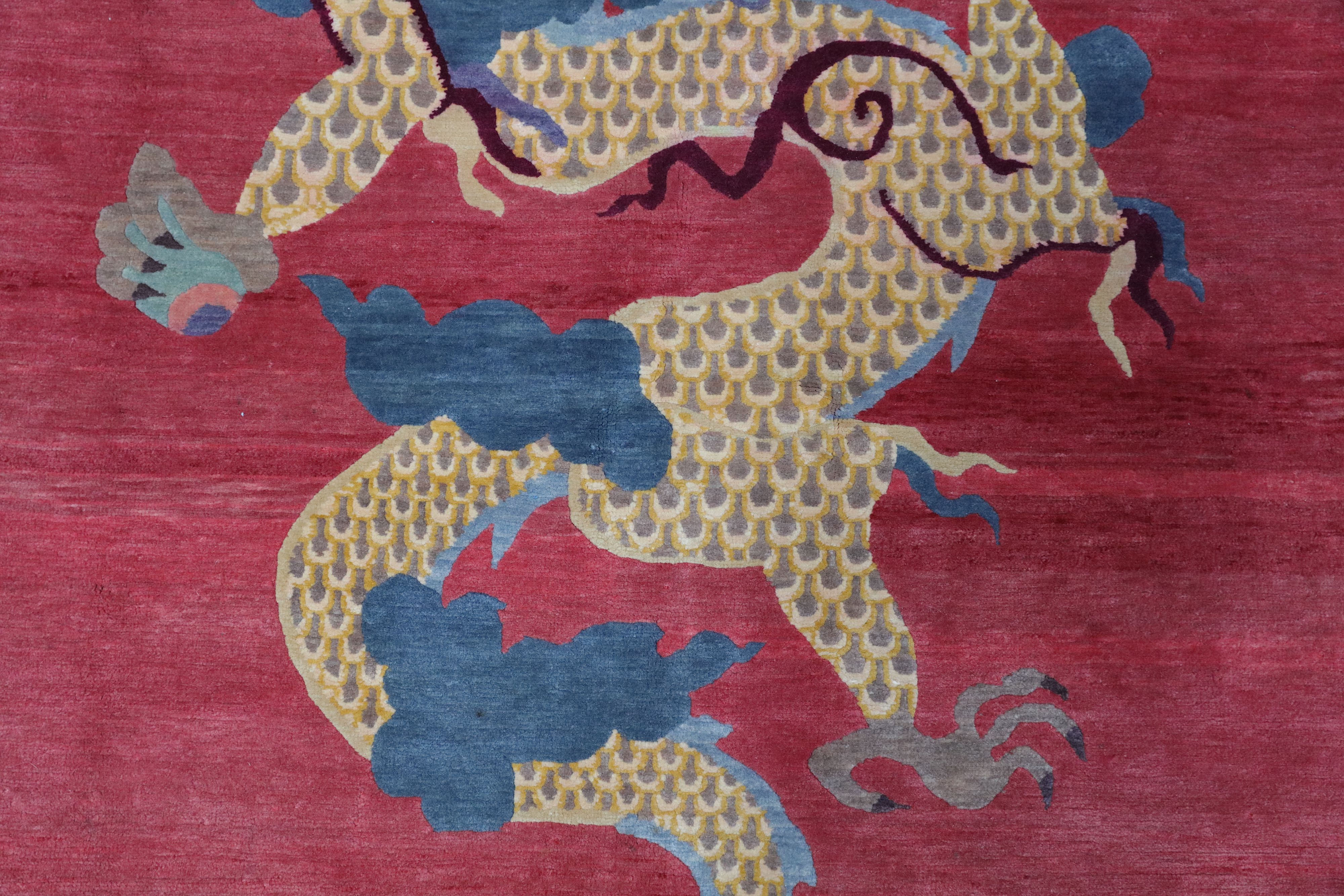 A FINE CHINESE CARPET - Image 3 of 6