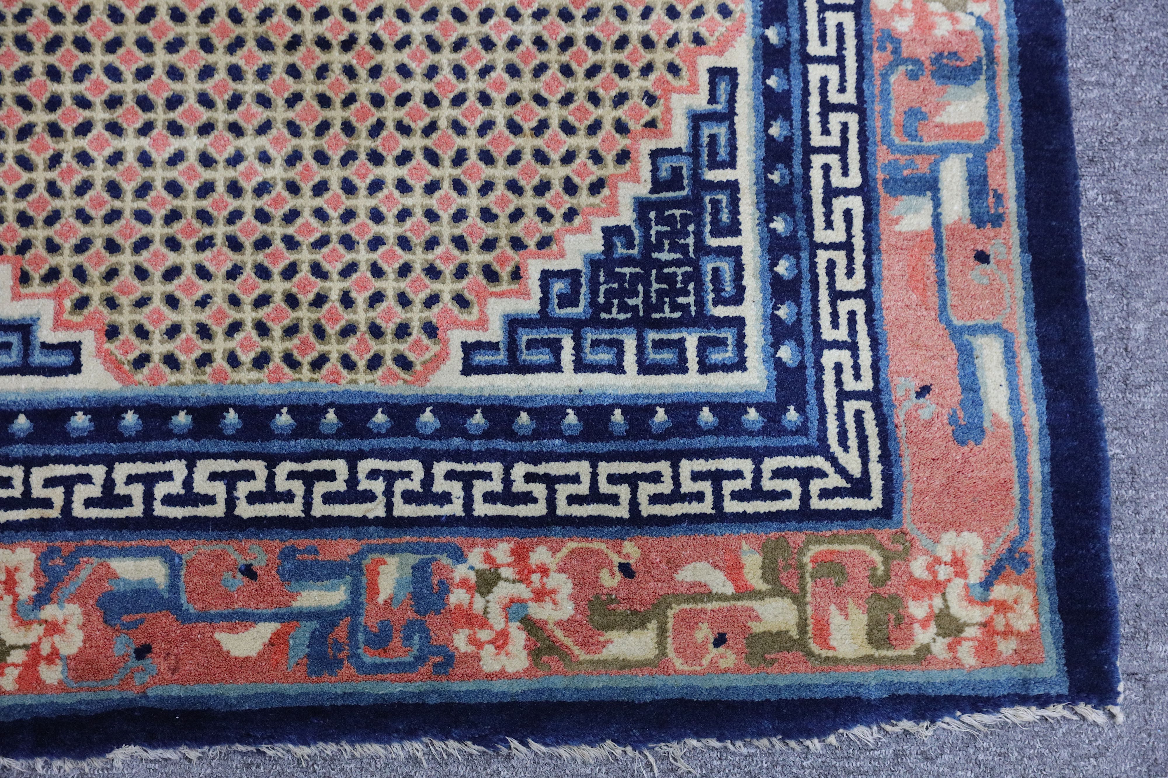 A FINE NINGXIA RUG, CHINA - Image 6 of 7