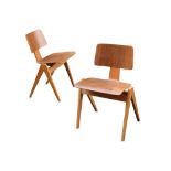 ROBIN DAY- A pair of Hillestak chairs, designed c.1953 for Hille