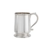 A George IV sterling silver mug, Sheffield 1946 by Henry Atkin