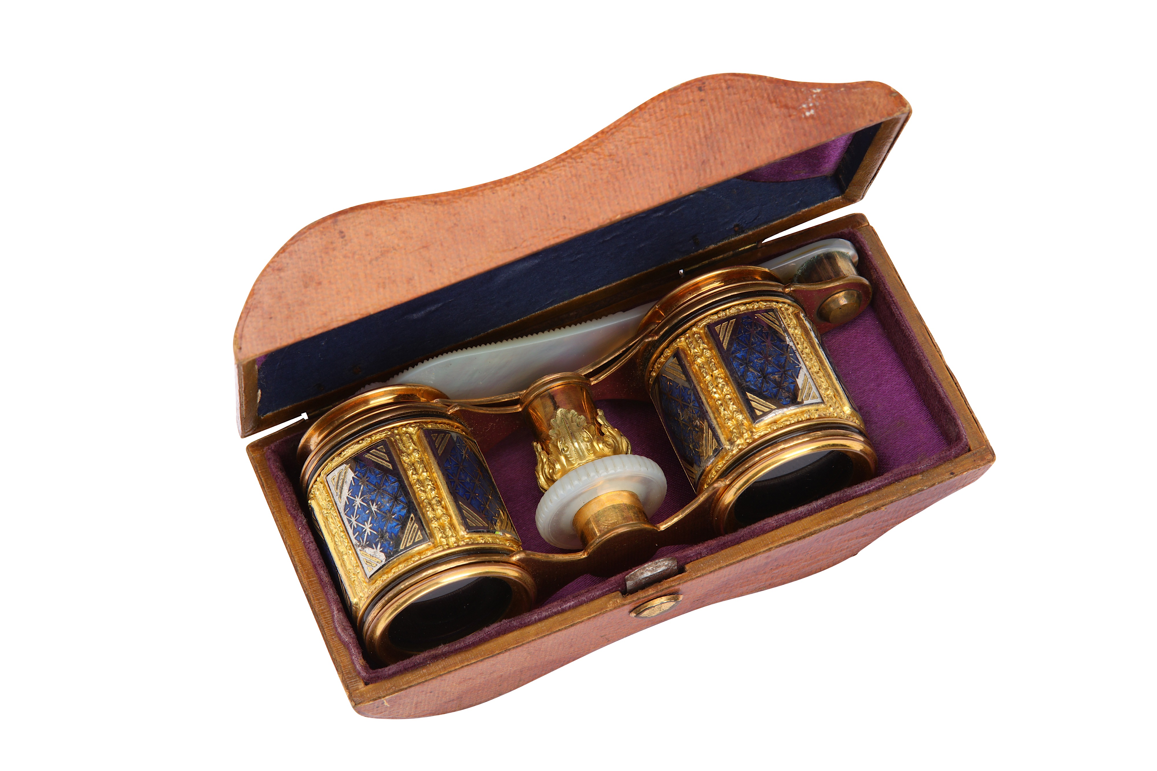 A cased pair of early 19th century gilt metal, mother of pearl and enamel opera glasses, circa 1830 - Image 2 of 5