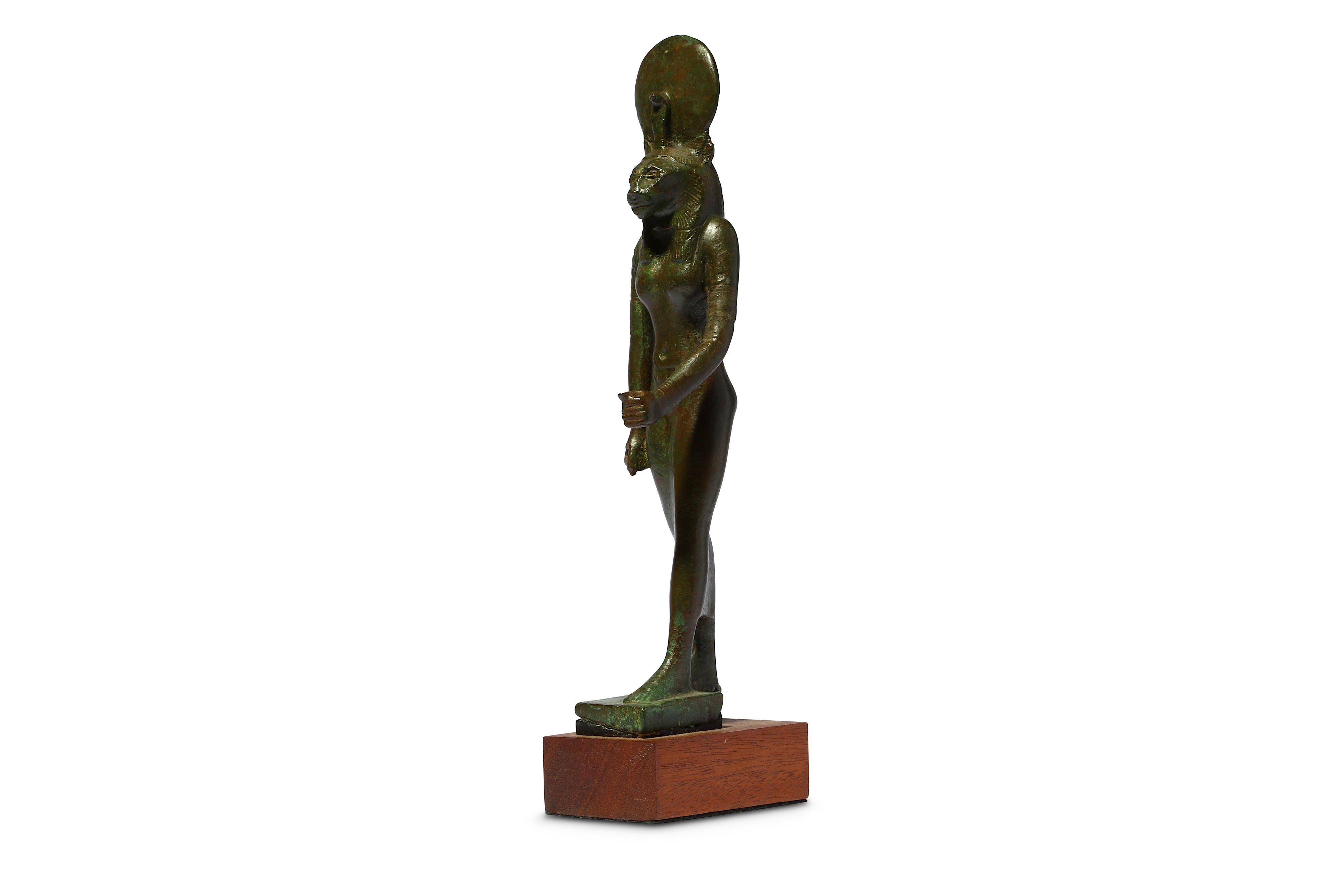 AN EGYPTIAN BRONZE FIGURE OF STRIDING SEKHMET - Image 3 of 8