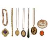 A group lot of jewellery