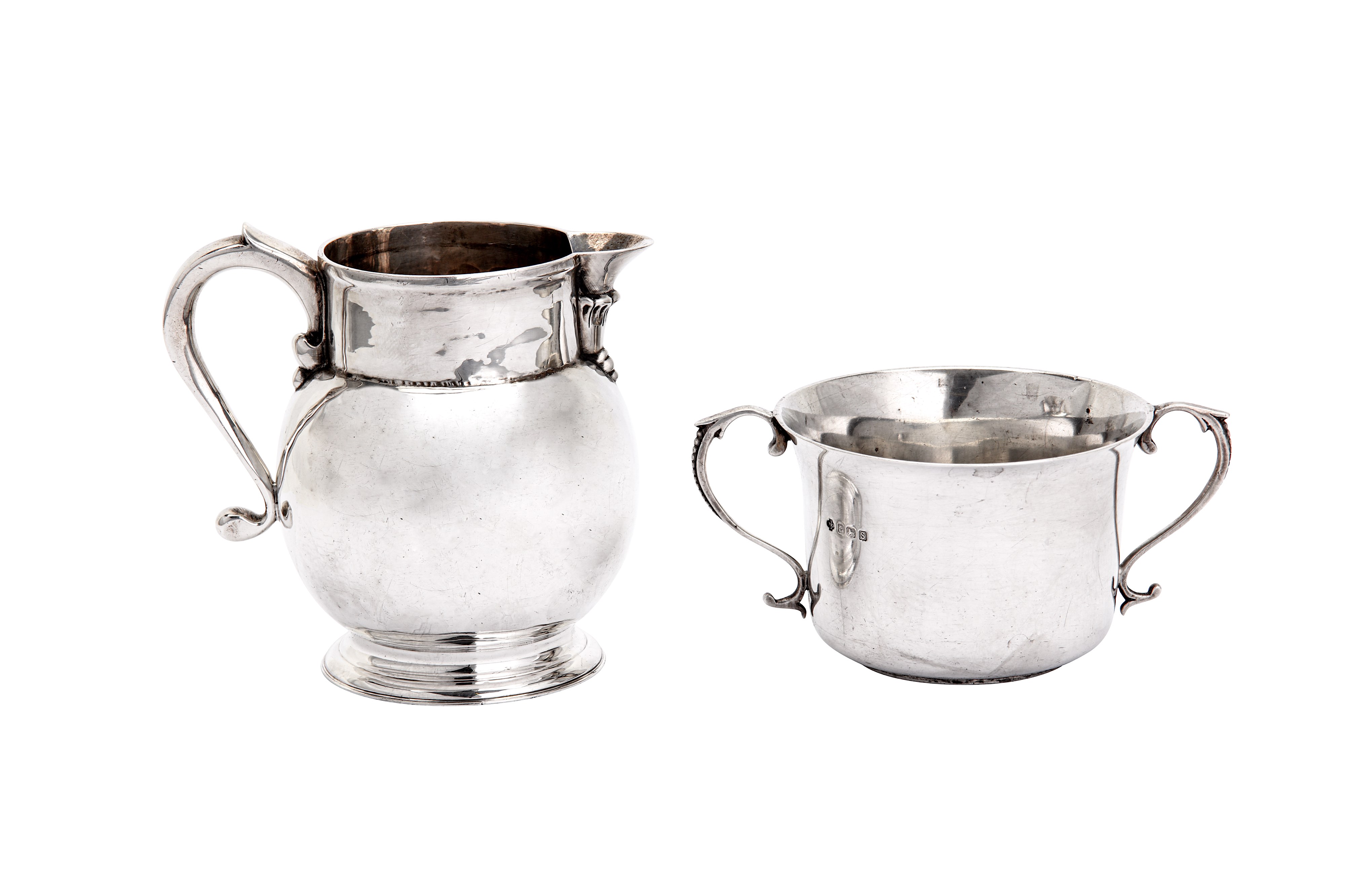 A George V sterling silver twin handled cup, Birmingham 1917 by William Hutton & Sons