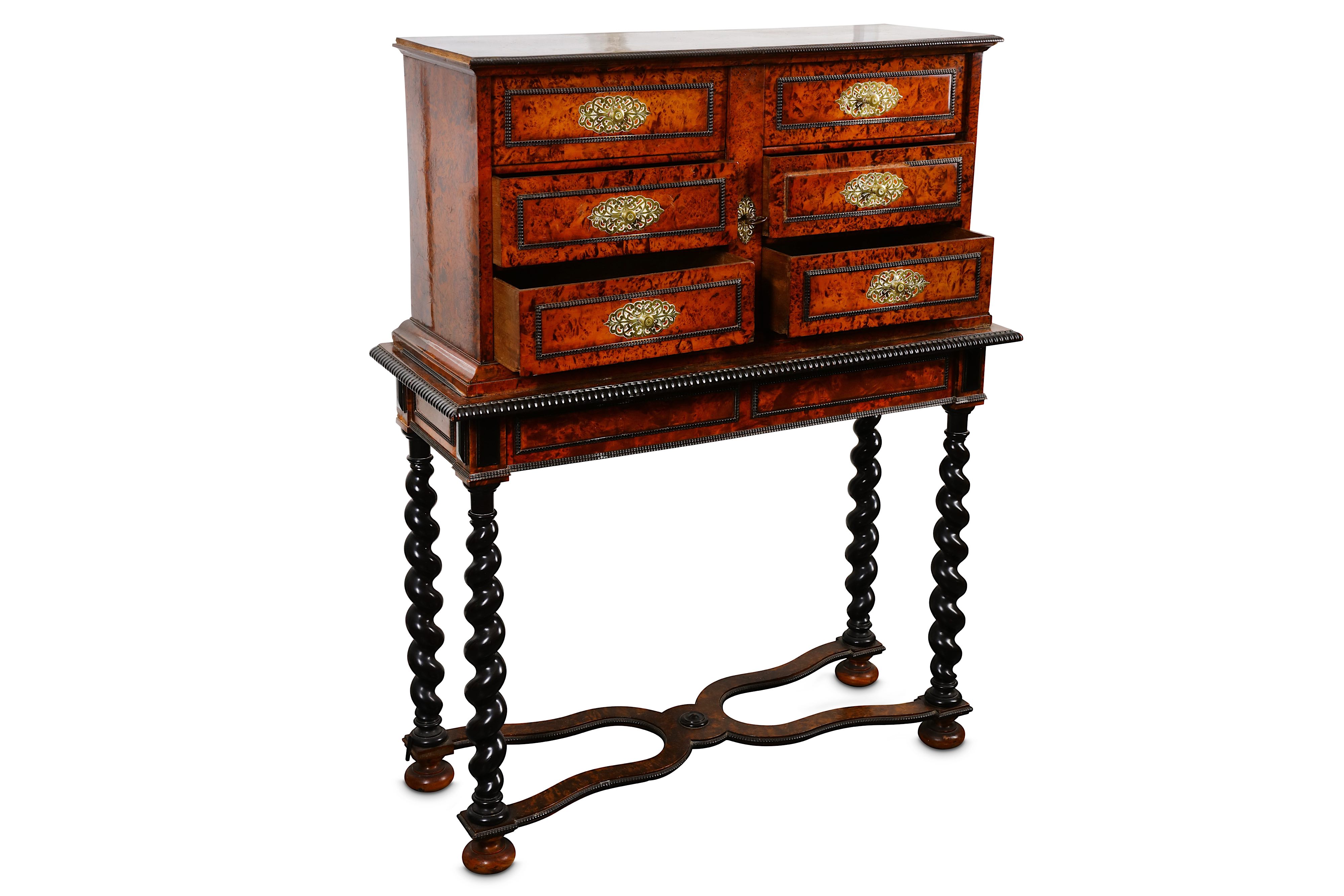 AN 18TH CENTURY DUTCH AMBOYNA AND EBONISED CABINET ON LATER STAND - Image 3 of 3