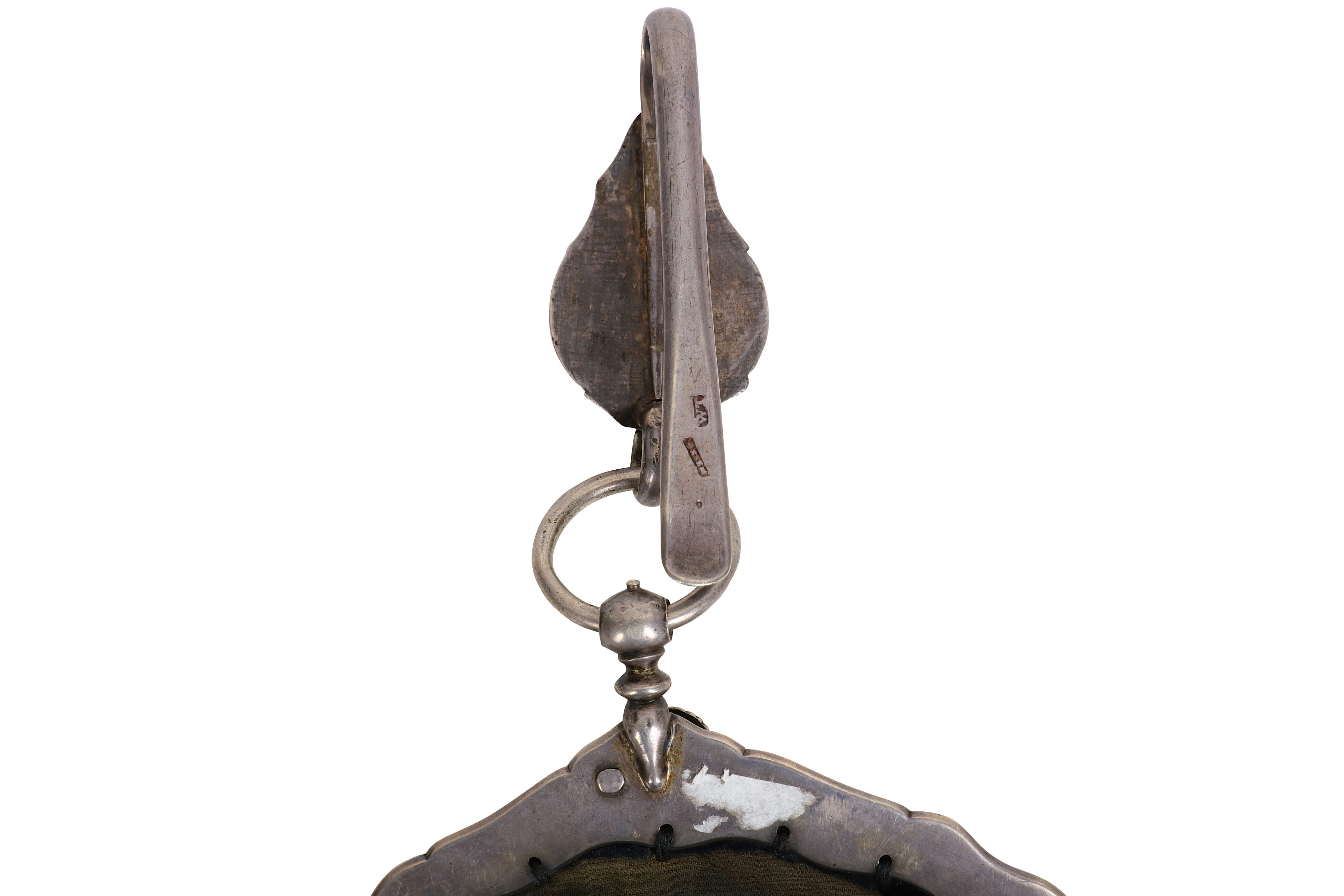 A 19TH CENTURY DUTCH SILVER MOUNTED VELVET BAG - Image 3 of 3