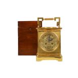 A VERY LARGE LATE 19TH CENTURY FRENCH LACQUERED BRASS CARRIAGE CLOCK WITH MAHOGANY TRAVELLING BOX