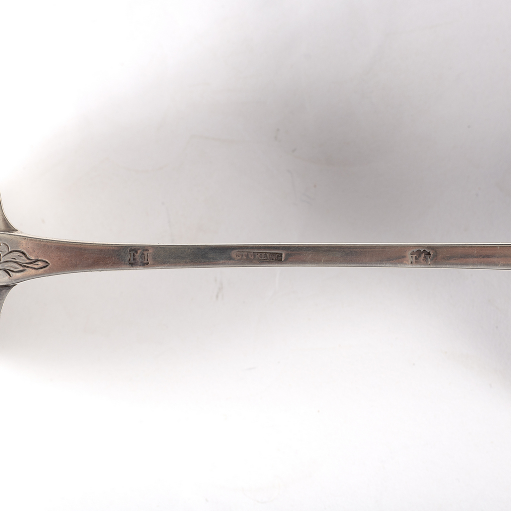 An Irish provincial hook end silver ladle, Joseph Johns, Limerick circa 1760, - Image 3 of 5