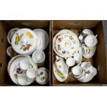 A quantity of Royal Worcester Evesham pattern china