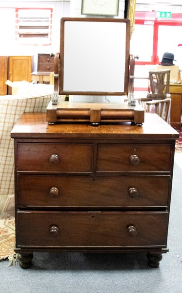 A Victorian mahogany chest of two long and two short drawers, 89.