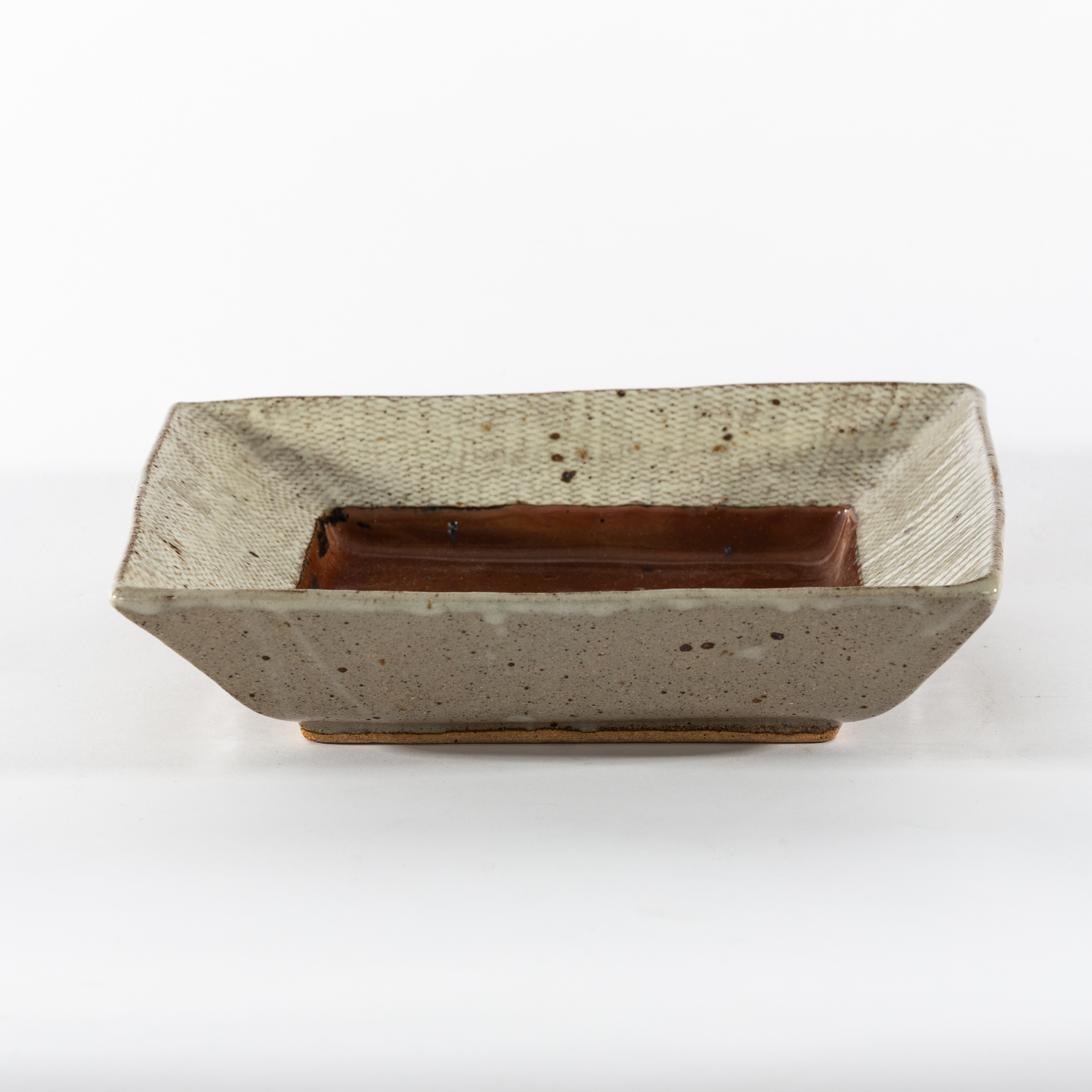 Shimaoka Tatsuzo (Japanese 1917-2007), a square stoneware dish, the centre with mottled brown glaze, - Image 3 of 4