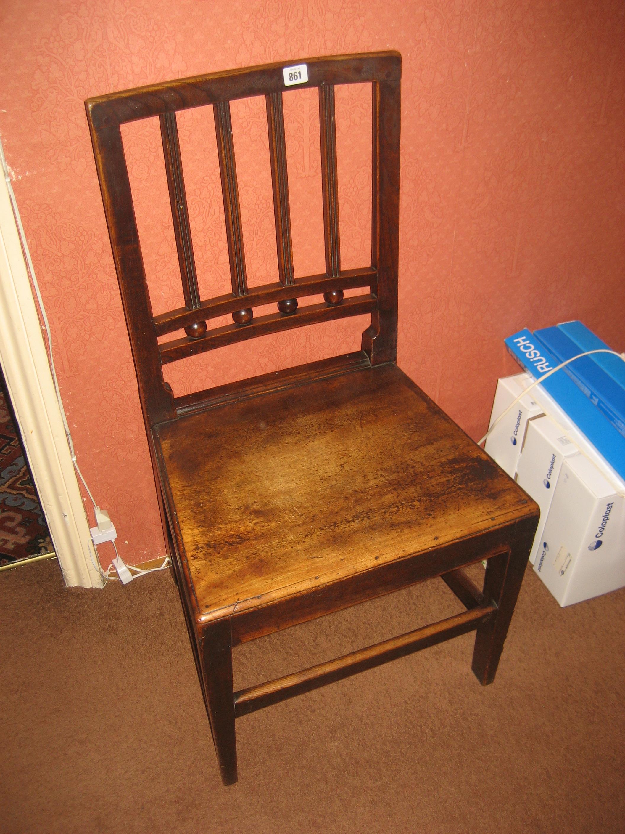 A 19th century oak country chair.