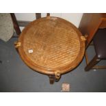 CIRCULAR TABLE