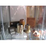 COLLECTION OF ITEMS TO INCLUDE MINIATURE VIOLIN^ BRASS TEA CADDY ETC (1 SHELF)