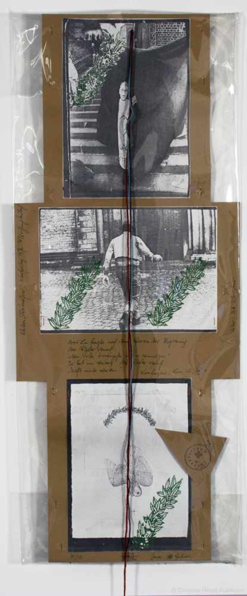 Jonas Hafner und Joseph Beuys. Plakat-Kreuz Friedensfeier. Mixed Media (Papier, Pappe, Heftklammern,