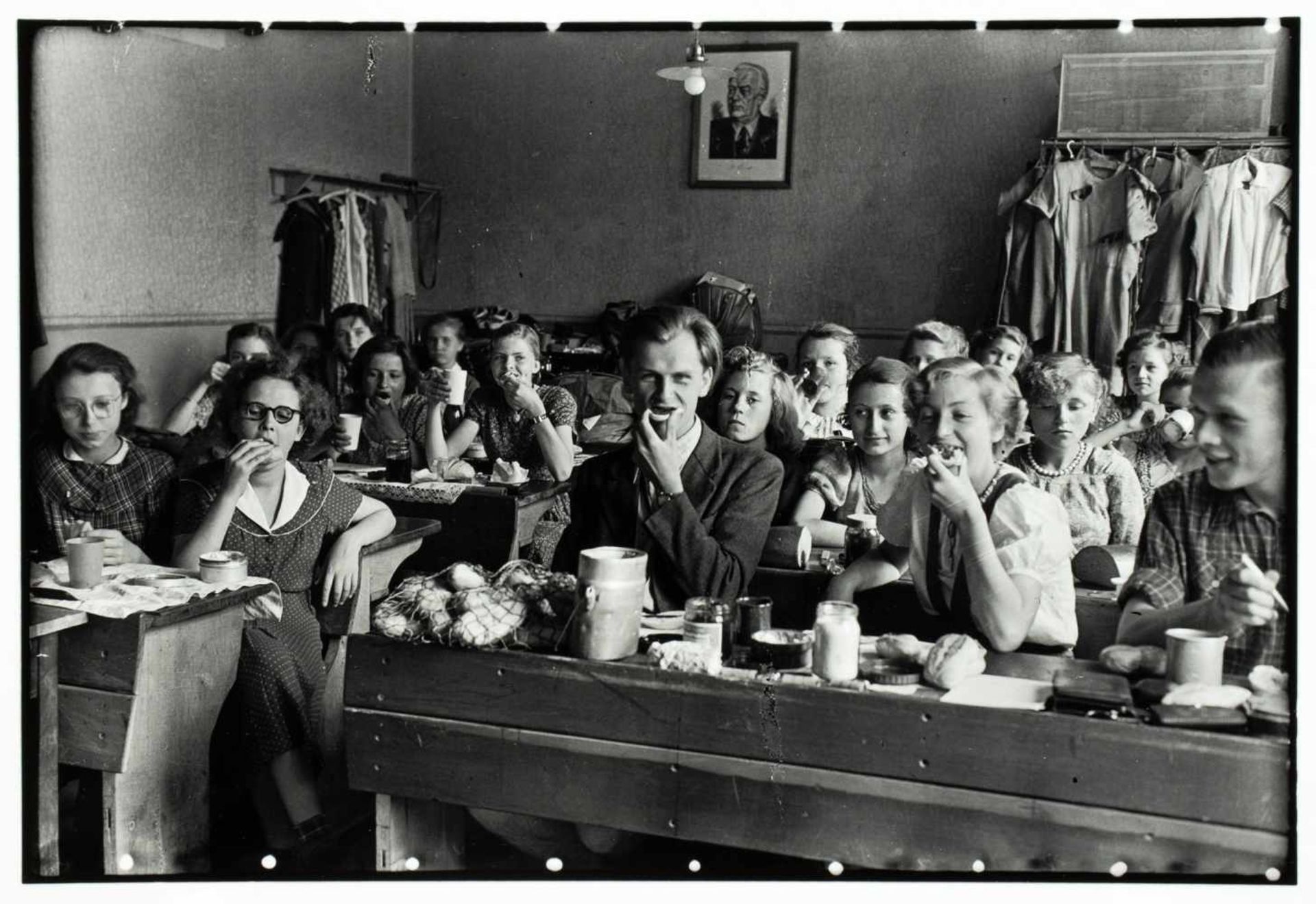 Manfred Beier. Alltag in der DDR. So haben wir gelebt. Fotografien 1949-1971 aus dem größten - Bild 2 aus 6