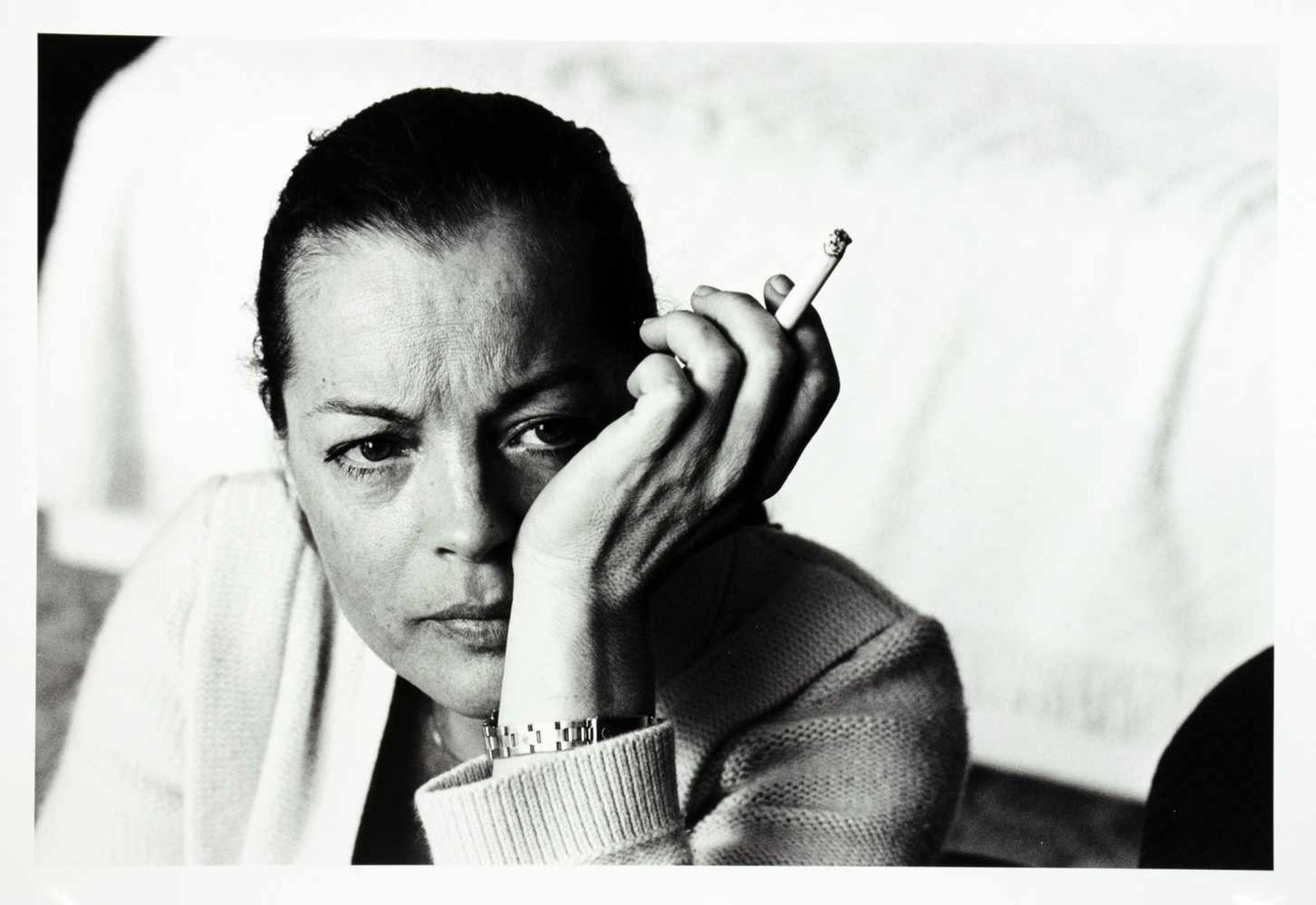 Robert Lebeck. Romy Schneider, Quiberon. Fotografie. 1981/2010. 24,5 : 37,0 cm (30 : 40 cm).