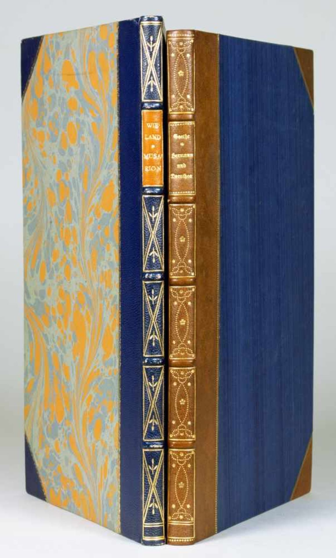 Obelisk-Drucke - Zwei Drucke der Reihe. München, Drei Masken Verlag 1923. Mit zahlreichen