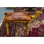 CAMEL STOOL