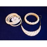 EARLY 19TH CENTURY IVORY + GOLD NECKLACE TOGETHER WITH CARVED BANGLE + 4 MISC BANGLES