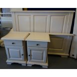 CREAM PAINTED BED 4'6" WITH MATCHING LOCKERS