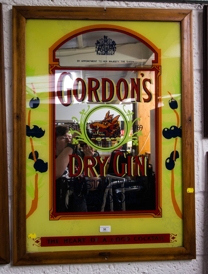 GORDONS DRY GIN MIRROR 25" X 35"