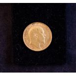 GOLD SOVEREIGN ,