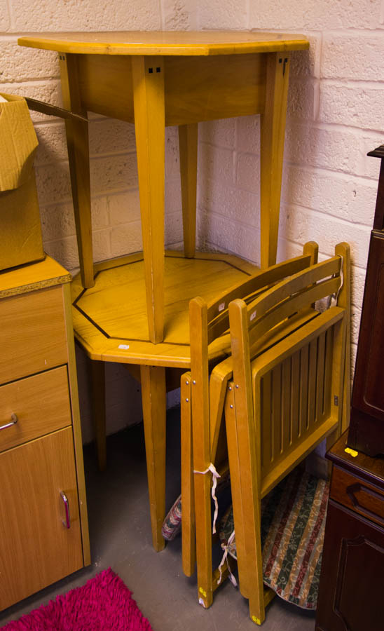 PAIR OF OCTAGONAL TABLES + 2 FOLDING CHAIRS