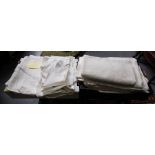 LOT OF TABLE LINEN