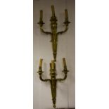 A PAIR OF ATTRACTIVE BRASS 3 BRANCH WALL LIGHTS SHAPED LIKE A QUIVER OF ARROWS