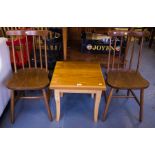 SQUARE COFFEE TABLE + 2 KITCHEN CHAIRS