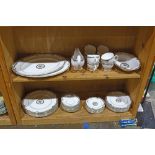 (lot of 44) Wedgwood porcelain dinner service, in the "Osborne" pattern, consisting of (8) dinner