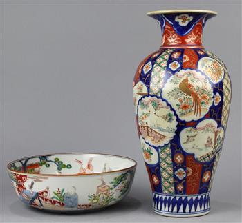 (lot of 2) Japanese Imari ware, late 19th century: a vase with flared neck above ovoid body,