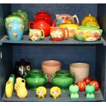 (lot of approx. 28) Collection of American pottery, primarily consisting of examples by Ransburg,