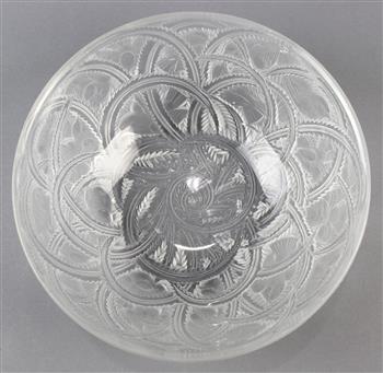 Lalique France crystal bowl, in the "Pinsions" pattern, clear crystal in frosted and polished finish - Image 2 of 4