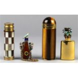 (lot of 4) Assorted mixed metal miniature mounted perfume bottles or scent flasks, comprising a