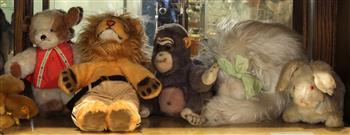 (lot of approx. 16) Steiff plush animal group, including bears, a donkey, mice, lion, etc., largest: - Image 2 of 2