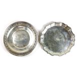 (lot of 2) American sterling silver salver group, consisting of a Reed & Barton example in the "