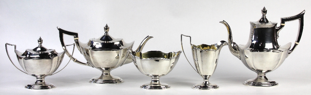 (lot of 6) Gorham sterling silver coffee and tea service in the "Plymouth" pattern, consisting of - Image 2 of 7